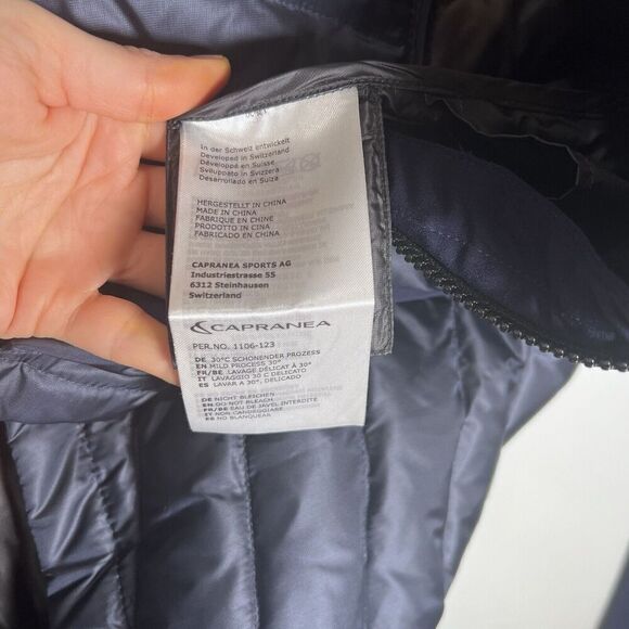 CAPRANEA Madrisa Midlayer Quilted Full Zip Lightweight Hiking Track Jacket 36/S - Picture 11 of 15